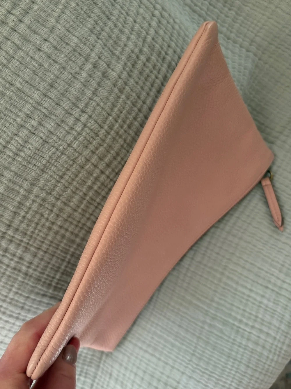 Gucci Pink Love Is Blind Pebbled Leather Bee Cosmetic Pouch